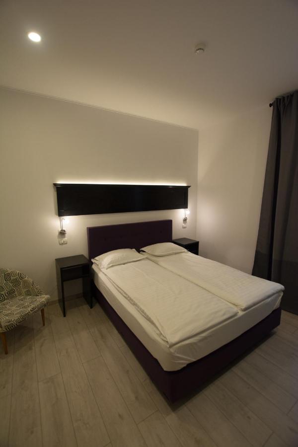 Casa Branga Bed & Breakfast เดวา ภายนอก รูปภาพ