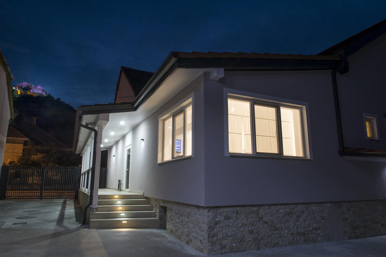 Casa Branga Bed & Breakfast เดวา ภายนอก รูปภาพ